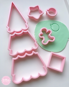 Christmas Tree Platter Cookie Cutter Set